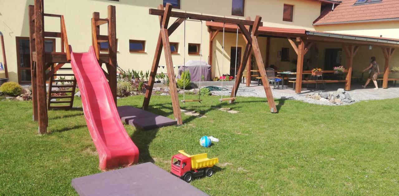 Penzion Kravin Bosilec Bagian luar foto